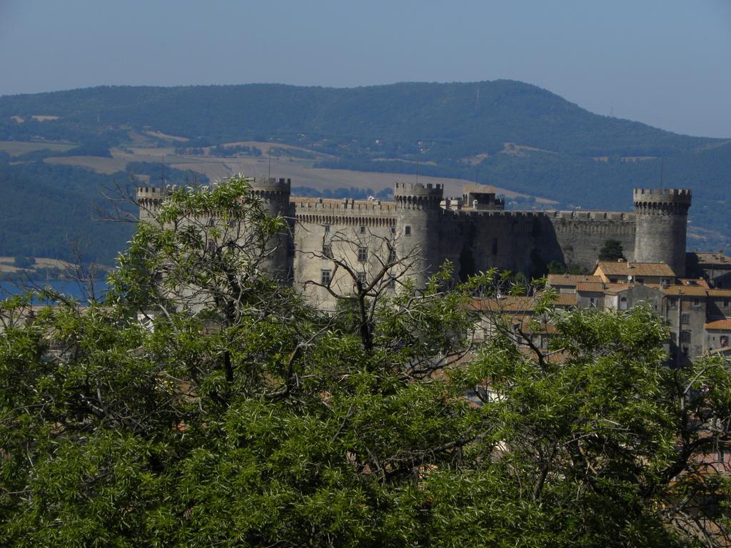 Relax In Piazzetta Casa E Appartamento Per Vacanze Trevignano Romano Exterior foto